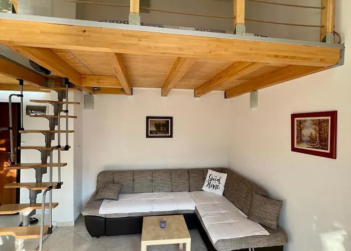 Tesla Apartman